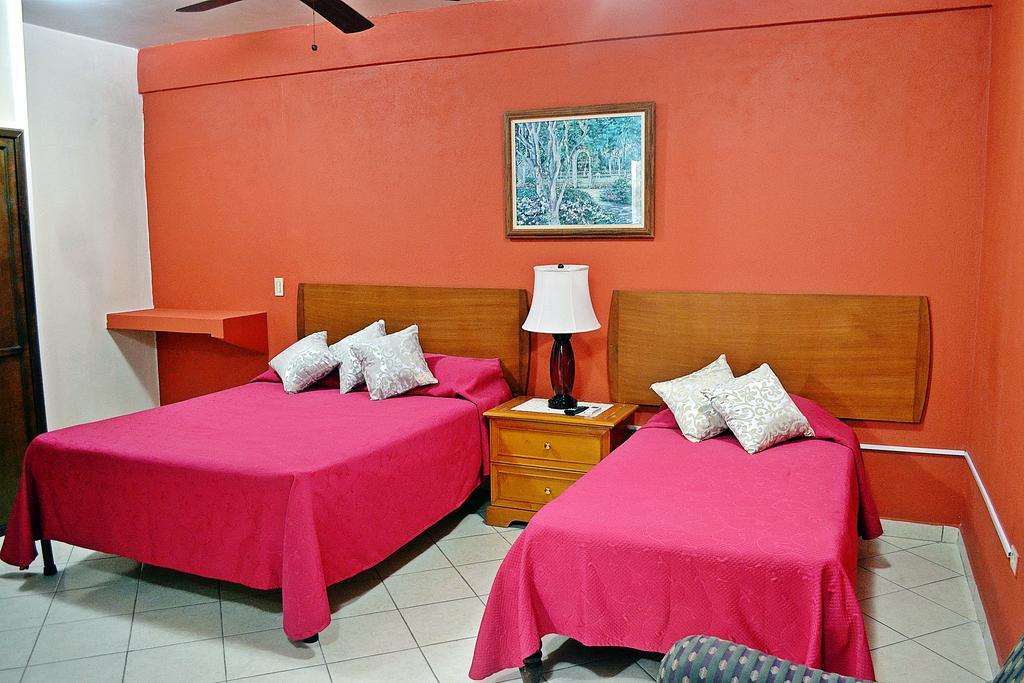 Hotel Marina Del Sol La Paz B.C.S Zimmer foto